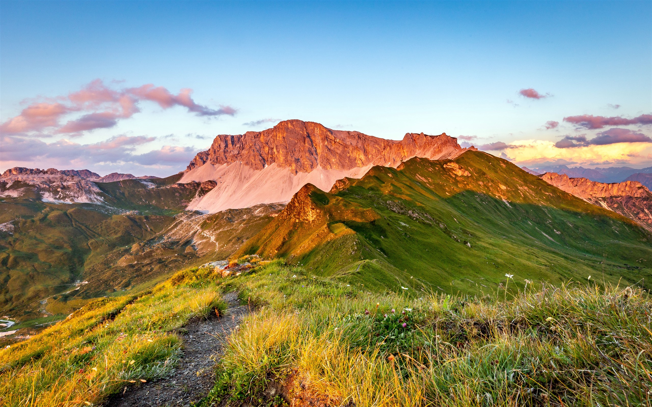 Meadow Peaks Sunset Jagglisch Horn Switzerland