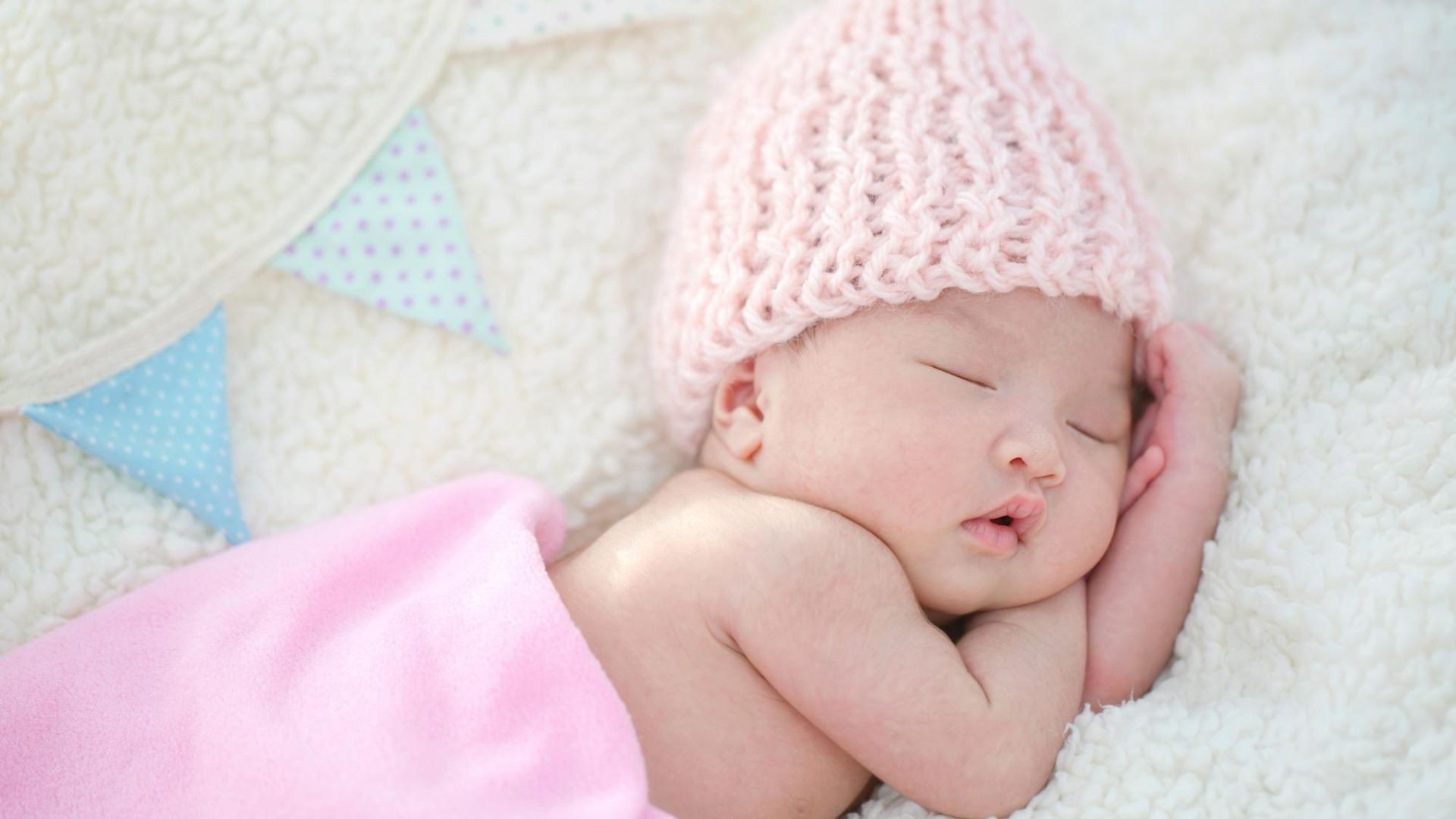 Cute Baby Sleeping Pink Cloth Wallpaper 1920x1080