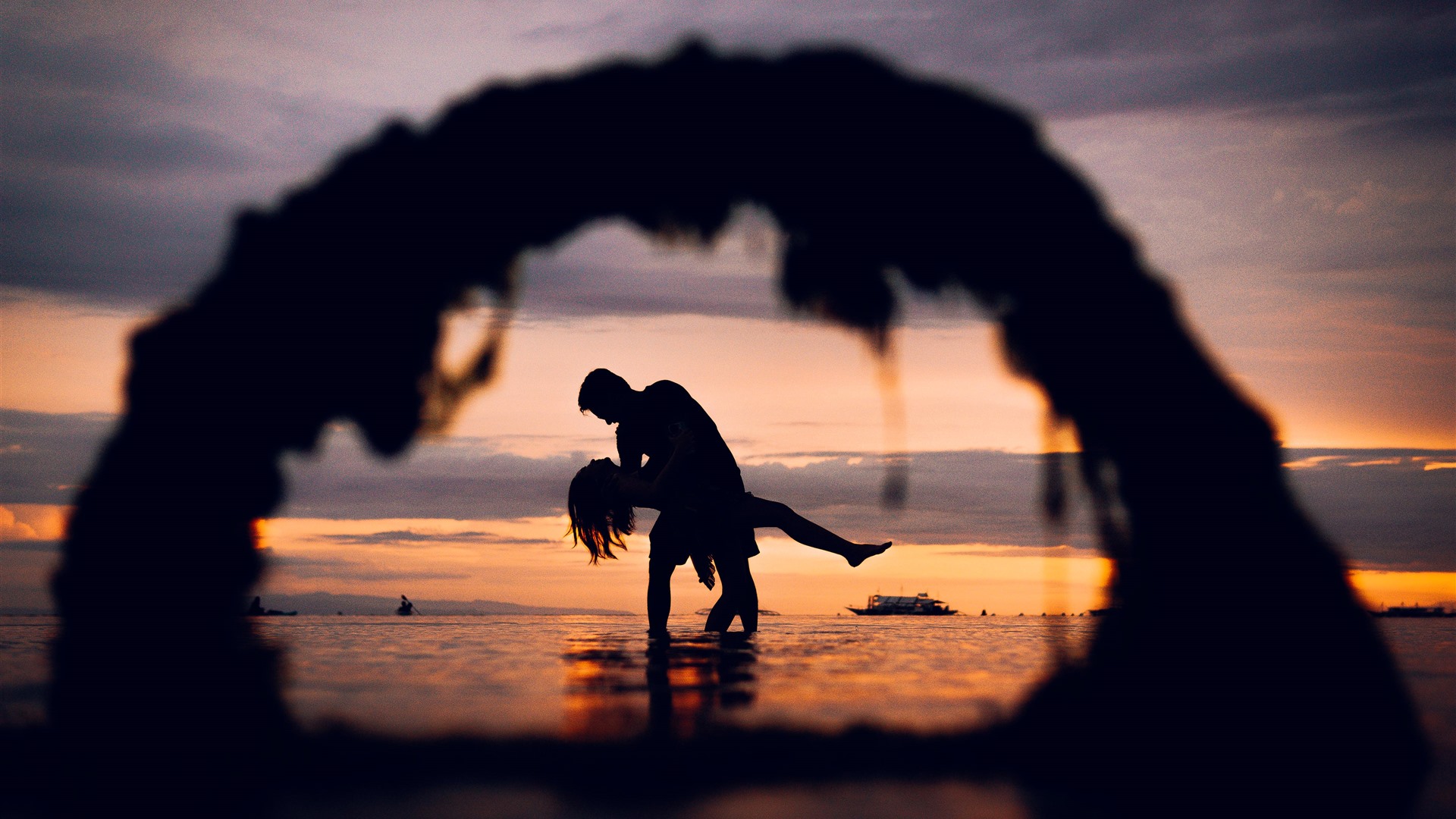 Summer Romantic Couple Beach Sunset