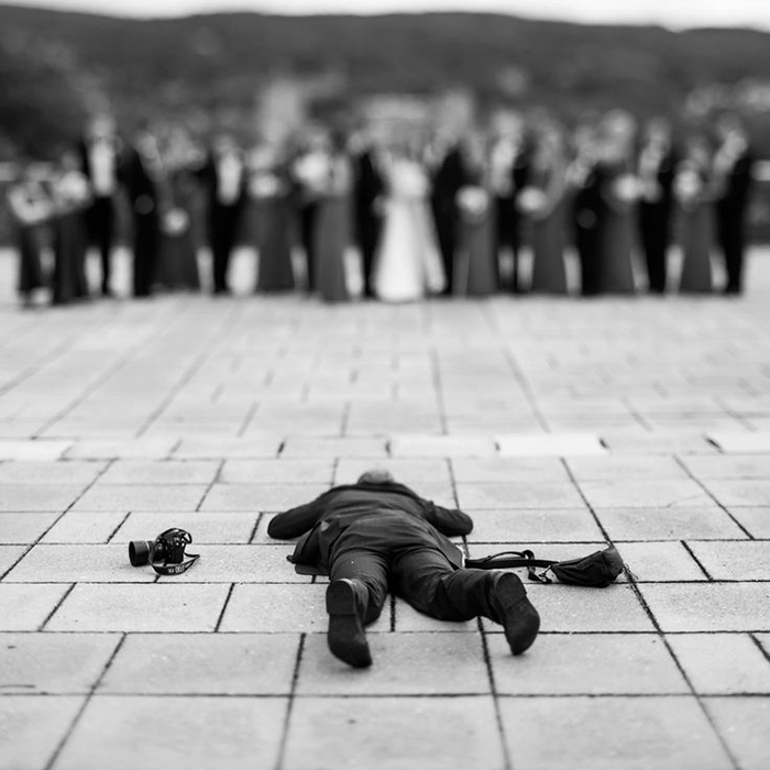 25 Photos That Prove Wedding Photographers Are Crazy