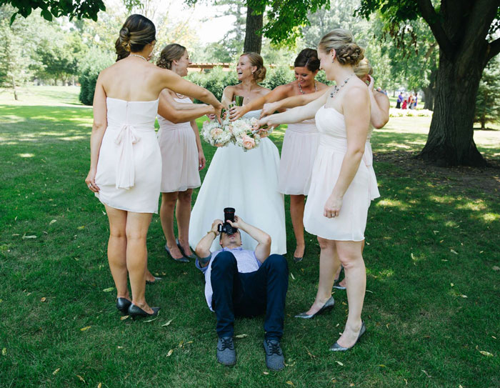 25 Photos That Prove Wedding Photographers Are Crazy