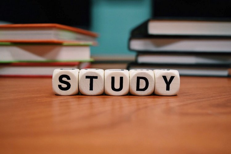 Top 7 Helpful Tips for Students to Get the Best Marks